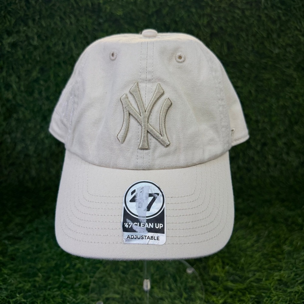 47 Brand New York Yankees Hat Unisex OSFA Clean Up Beige Cotton NYC Skyline NEW